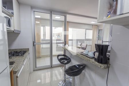Apartamento para alugar com 37m², 1 quarto e 1 vaga Apartamento para alugar com 37m², 1 quarto e 1 vagaCozinha/Área de Serviço