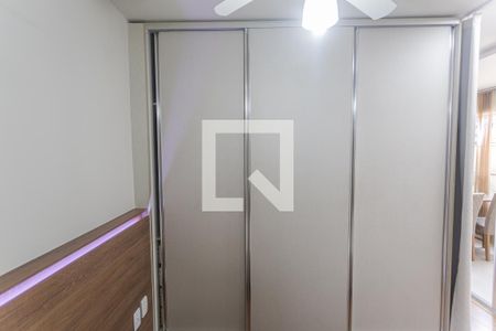 Apartamento para alugar com 37m², 1 quarto e 1 vaga Apartamento para alugar com 37m², 1 quarto e 1 vagaArmário do Quarto