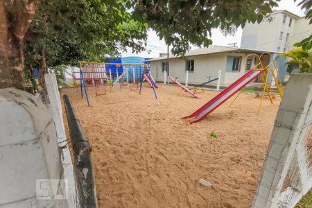 Apartamento à venda com 43m², 2 quartos e 1 vaga Apartamento à venda com 43m², 2 quartos e 1 vagaÁrea Comum - Playground