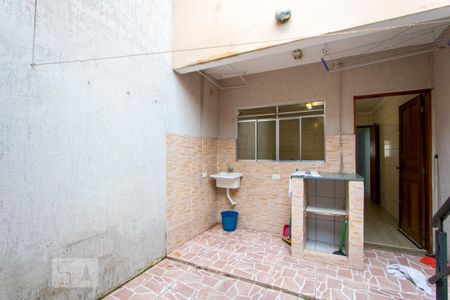 Casa à venda com 109m², 3 quartos e 2 vagasÁrea de serviço