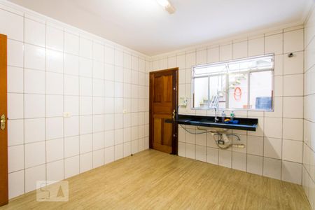 Casa à venda com 109m², 3 quartos e 2 vagasCozinha