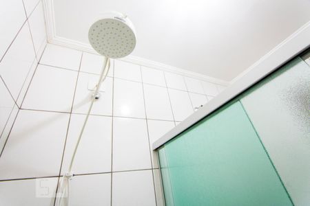 Casa à venda com 109m², 3 quartos e 2 vagasBanheiro social