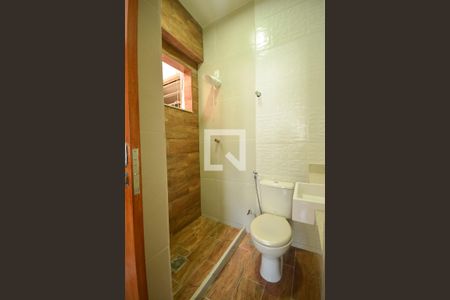 Banheiro de apartamento para alugar com 1 quarto, 22m² em Catete, Rio de Janeiro