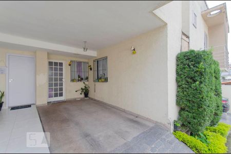 Casa de condomínio à venda com 76m², 2 quartos e 1 vagaGaragem