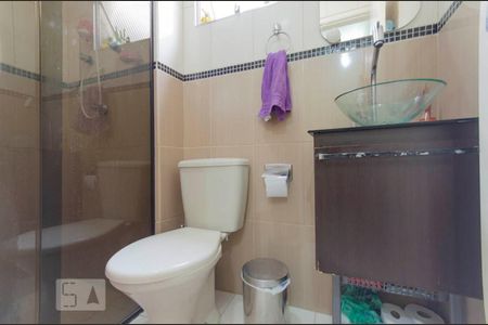 Casa de condomínio à venda com 76m², 2 quartos e 1 vagaBanheiro