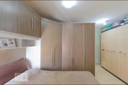 Casa de condomínio à venda com 76m², 2 quartos e 1 vagaQuarto 2