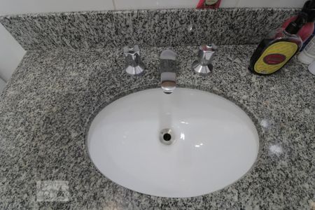 Apartamento à venda com 71m², 3 quartos e 2 vagasBanheiro da Suite  - pia