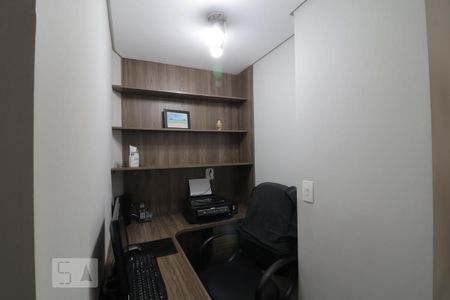 Apartamento à venda com 71m², 3 quartos e 2 vagasEscritório