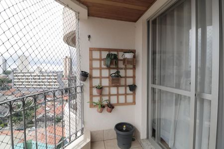 Sacada  de apartamento à venda com 3 quartos, 71m² em Chácara Seis de Outubro, São Paulo