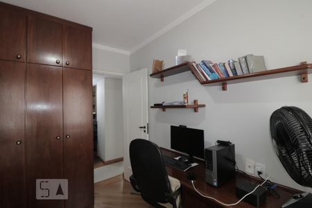 Apartamento à venda com 71m², 3 quartos e 2 vagasQuarto 2