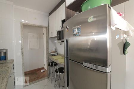 Apartamento à venda com 71m², 3 quartos e 2 vagasCozinha 