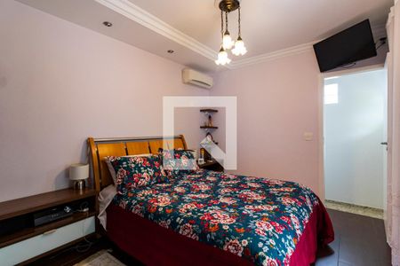 Casa à venda com 348m², 4 quartos e 3 vagasQuarto 4 - Suíte