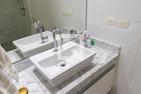 Casa à venda com 348m², 4 quartos e 3 vagasBanheiro da Suíte