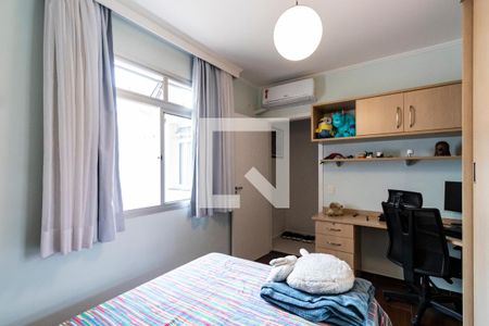 Casa à venda com 348m², 4 quartos e 3 vagasQuarto 3