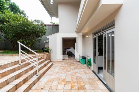Casa à venda com 348m², 4 quartos e 3 vagasQuintal