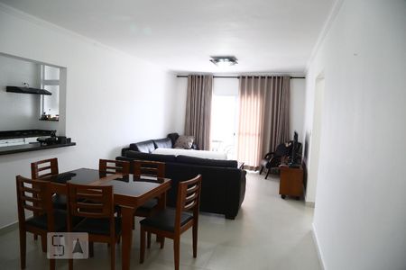 Apartamento para alugar com 3 quartos, 130m² em Aviação, Praia Grande