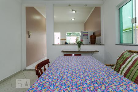 Sala de Jantar de casa para alugar com 3 quartos, 195m² em Jd. Rubi, Mogi das Cruzes