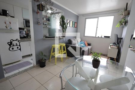 Sala de apartamento à venda com 2 quartos, 45m² em Parque São Vicente, Mauá