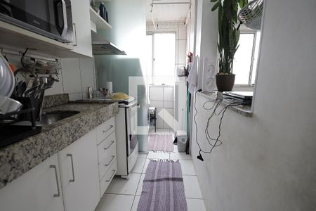 Cozinha de apartamento à venda com 2 quartos, 45m² em Parque São Vicente, Mauá