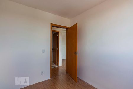 Quarto 1 de apartamento para alugar com 2 quartos, 49m² em Sarandi, Porto Alegre