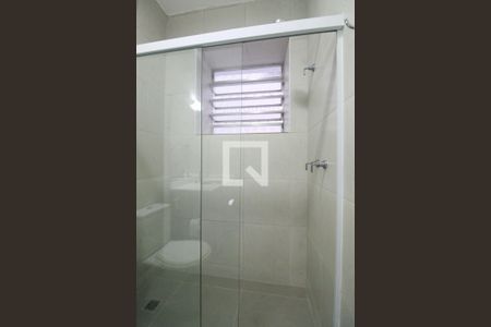 Apartamento à venda com 109m², 3 quartos e sem vagaBanheiro social