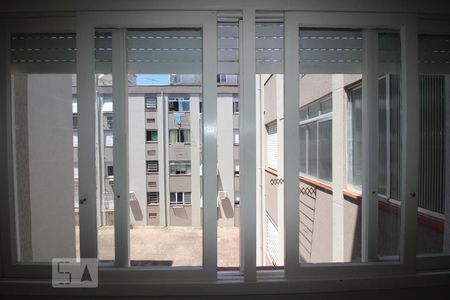 Vista da Sala de kitnet/studio à venda com 1 quarto, 35m² em Passo da Areia, Porto Alegre
