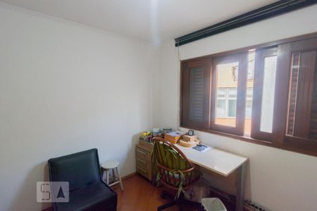 Casa à venda com 280m², 3 quartos e 2 vagasDormitório 2