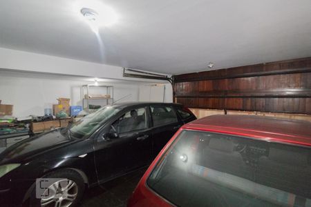 Casa à venda com 280m², 3 quartos e 2 vagasGaragem