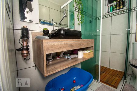 Banheiro de apartamento à venda com 3 quartos, 62m² em Vila Leonor, Guarulhos