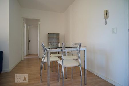 Sala  de apartamento para alugar com 2 quartos, 61m² em Marechal Rondon, Canoas