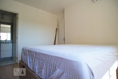 Quarto Suíte de apartamento para alugar com 2 quartos, 61m² em Marechal Rondon, Canoas