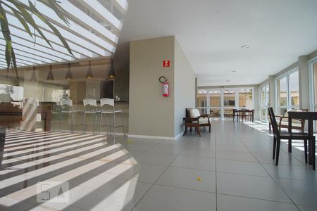 Apartamento para alugar com 61m², 2 quartos e 1 vagaÁrea comum - Salão de festas