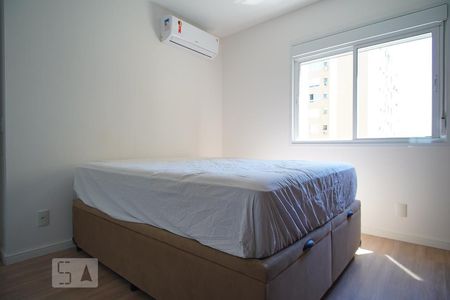 Quarto Suíte de apartamento para alugar com 2 quartos, 61m² em Marechal Rondon, Canoas