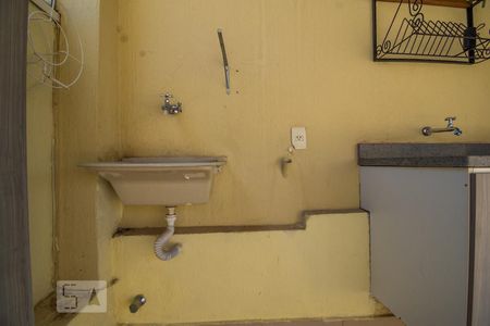 Apartamento à venda com 110m², 2 quartos e 2 vagasÁrea de Serviço