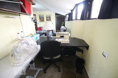 Apartamento à venda com 230m², 3 quartos e 3 vagas Apartamento à venda com 230m², 3 quartos e 3 vagasArea costura