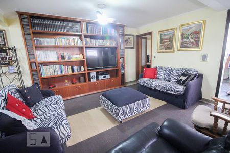 Apartamento à venda com 230m², 3 quartos e 3 vagas Apartamento à venda com 230m², 3 quartos e 3 vagasSala de Descanso