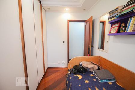 Apartamento à venda com 230m², 3 quartos e 3 vagas Apartamento à venda com 230m², 3 quartos e 3 vagasQuarto 3