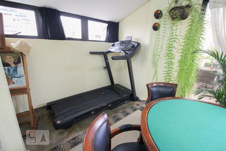 Apartamento à venda com 230m², 3 quartos e 3 vagas Apartamento à venda com 230m², 3 quartos e 3 vagasSala de Jogos