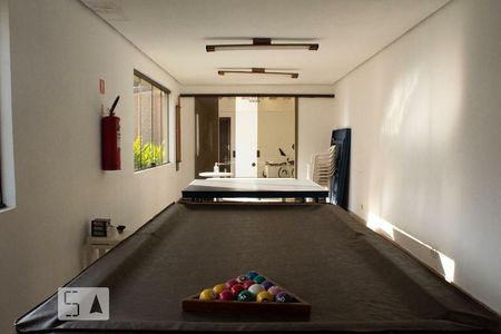 Apartamento à venda com 230m², 3 quartos e 3 vagas Apartamento à venda com 230m², 3 quartos e 3 vagassalao de jogos