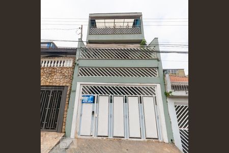 Casa à venda com 125m², 3 quartos e 2 vagasFachada