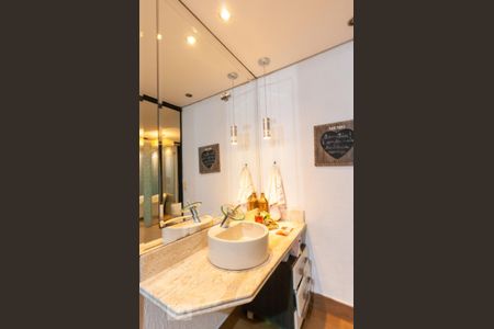 Casa à venda com 125m², 3 quartos e 2 vagasBanheiro da Suíte