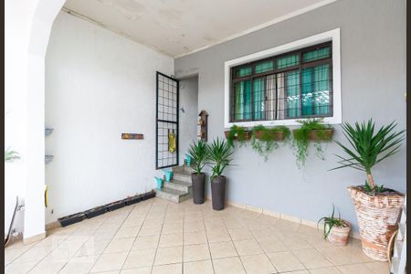 Casa à venda com 125m², 3 quartos e 2 vagasGaragem