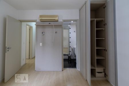 Apartamento para alugar com 112m², 3 quartos e 2 vagasSuíte