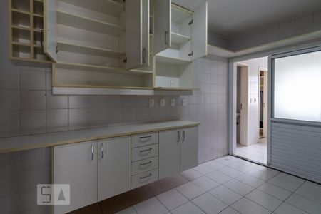 Apartamento para alugar com 112m², 3 quartos e 2 vagasCozinha