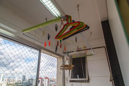 Apartamento à venda com 70m², 2 quartos e 1 vaga Apartamento à venda com 70m², 2 quartos e 1 vagaÁrea de Serviço