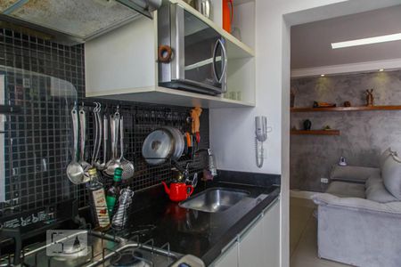 Apartamento à venda com 70m², 2 quartos e 1 vaga Apartamento à venda com 70m², 2 quartos e 1 vagaCozinha