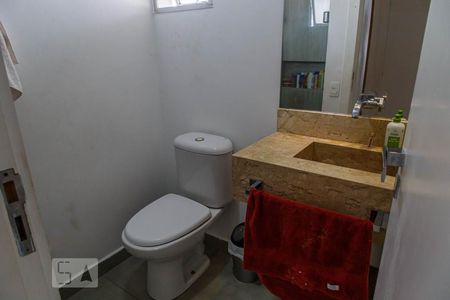 Apartamento à venda com 70m², 2 quartos e 1 vaga Apartamento à venda com 70m², 2 quartos e 1 vagaBanheiro 2