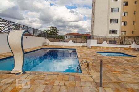 Apartamento à venda com 70m², 2 quartos e 1 vaga Apartamento à venda com 70m², 2 quartos e 1 vagaPiscina