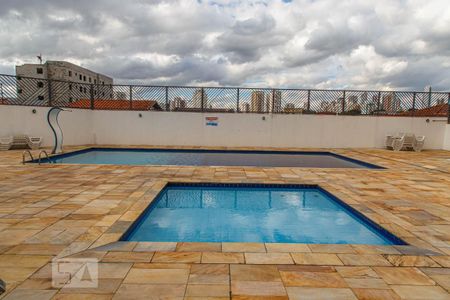 Apartamento à venda com 70m², 2 quartos e 1 vaga Apartamento à venda com 70m², 2 quartos e 1 vagaPiscina