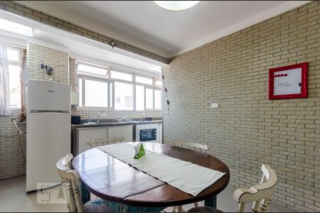 Apartamento para alugar com 112m², 3 quartos e 1 vagaCozinha